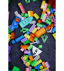 LEGO-hoz hasonló építőjátékok, mik is ezek pontosan?